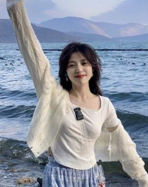 【完结by番外完】如若我（1v1 出轨）作者：不姓周的老板娘